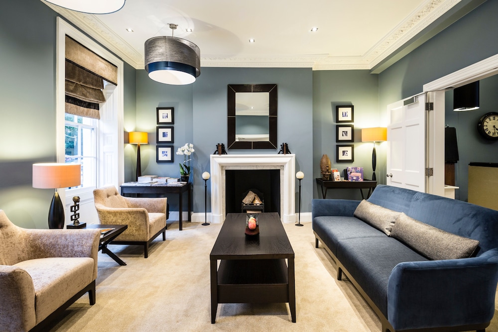 Montagu Place Hotel 28/50