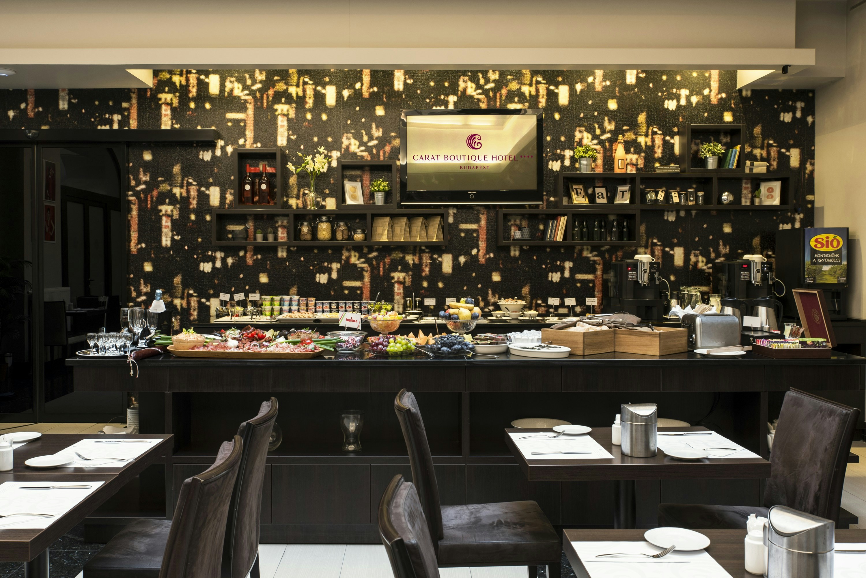 Carat Boutique Hotel 39/57
