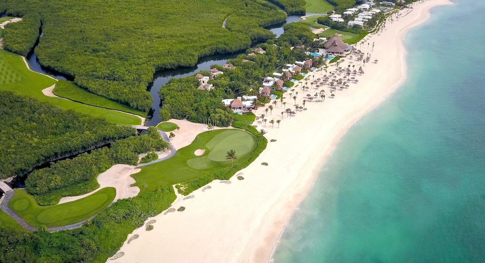 Fairmont Mayakoba 43/74