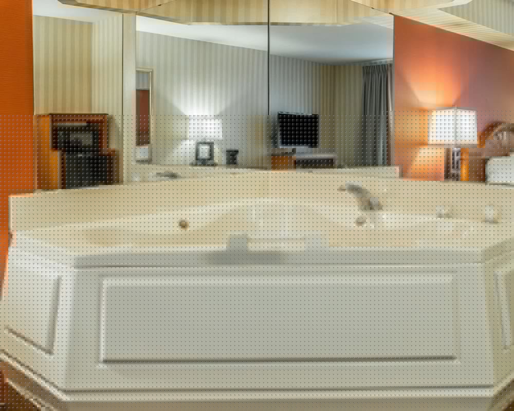 Quality Inn Gaylord MI 24/40