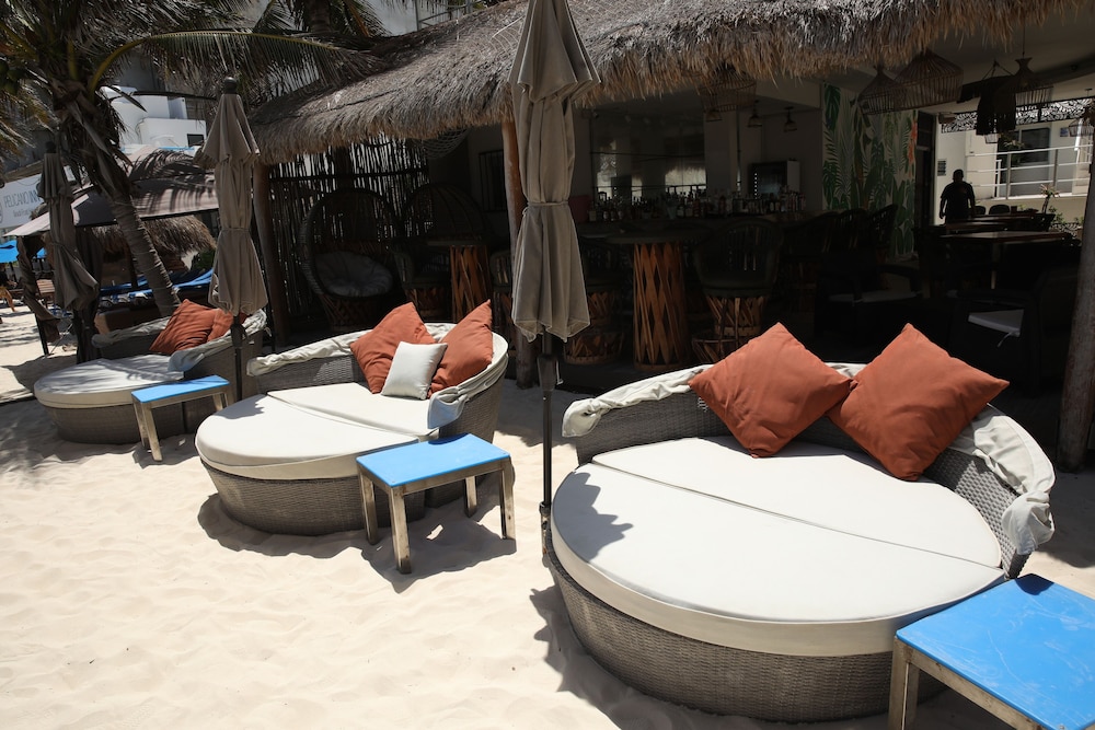 Luciana Hotel & Beach Club by Kavia 57/76