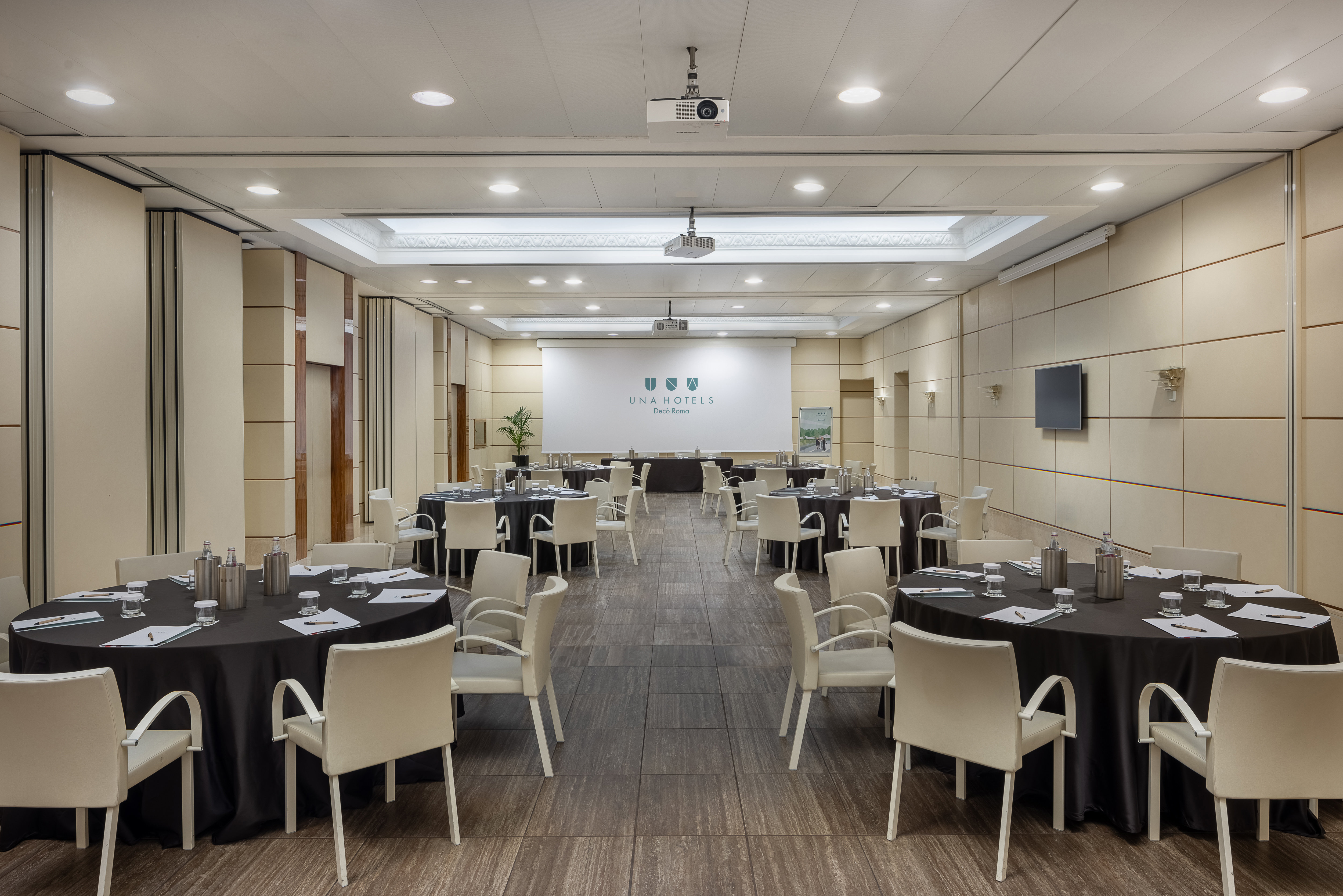UNAHOTELS Deco Roma 67/79