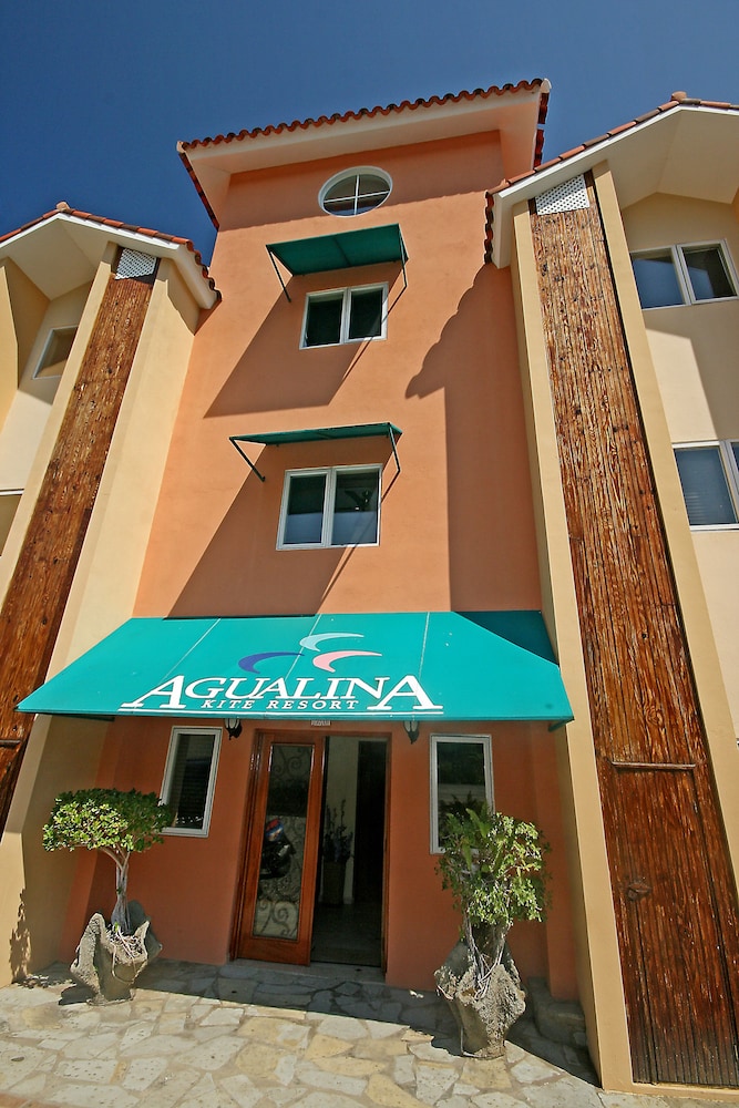 Agualina Kite Resort 2/26