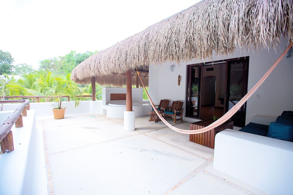 Rancho Encantado Hotel in BACALAR