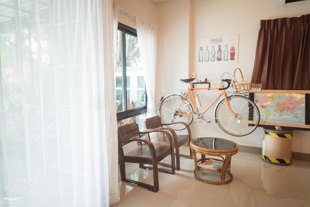 Retro Twin Home At Maesot 44/47