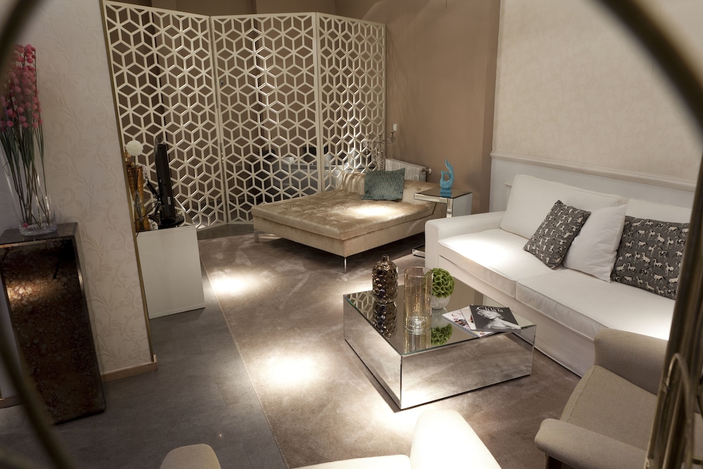 AB Design Suites 47/50
