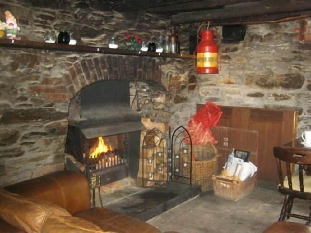 The Ship Inn 5/51