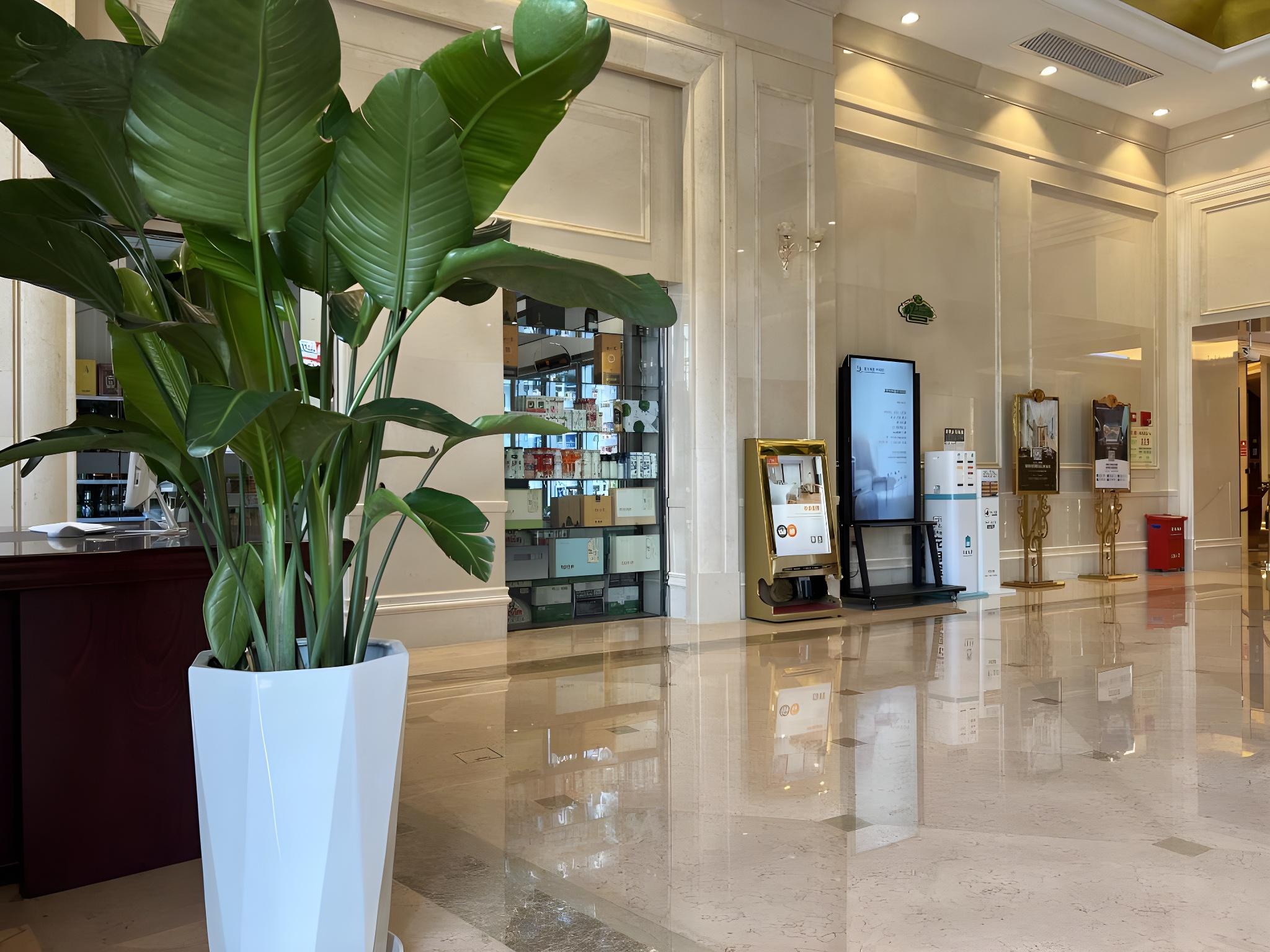 Vienna International Hotel (Dongguan Shipai Ecological Park) 10/33