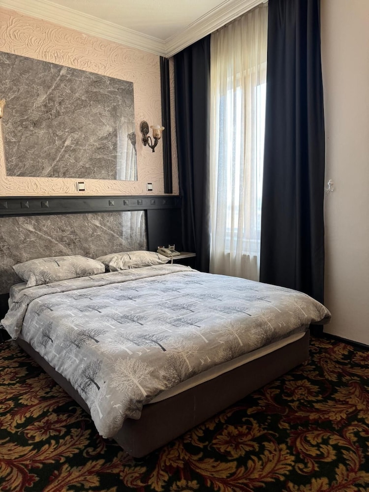 Otel Antik 13/50