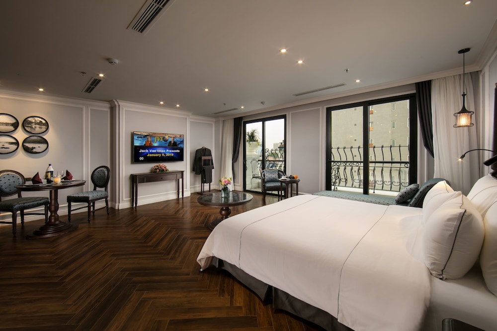 Canary Hanoi Hotel 7/43