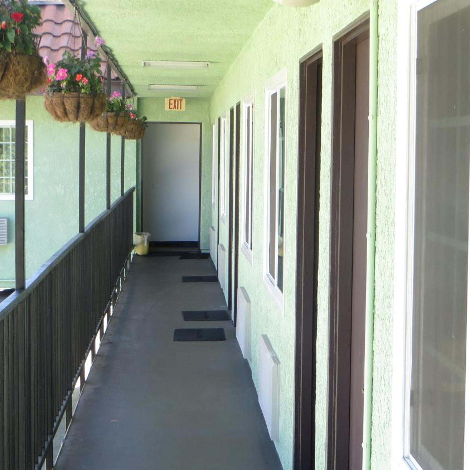 Eagle Rock Motel 5/37