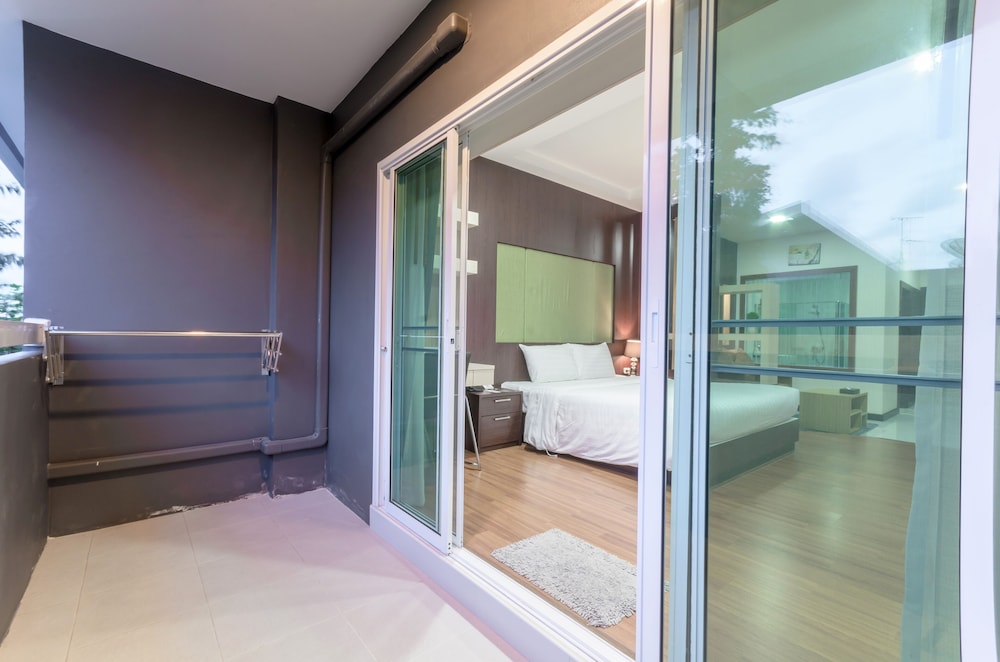 Eastpana Hotel 28/71