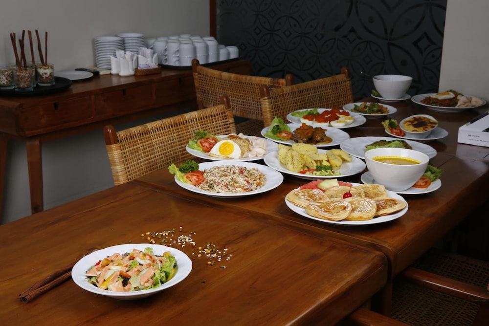 Seminyak Lagoon All Suites Hotel 28/47