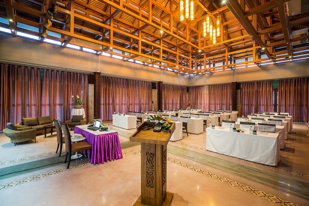 ROYAL MUANG SAMUI VILLAS 46/72