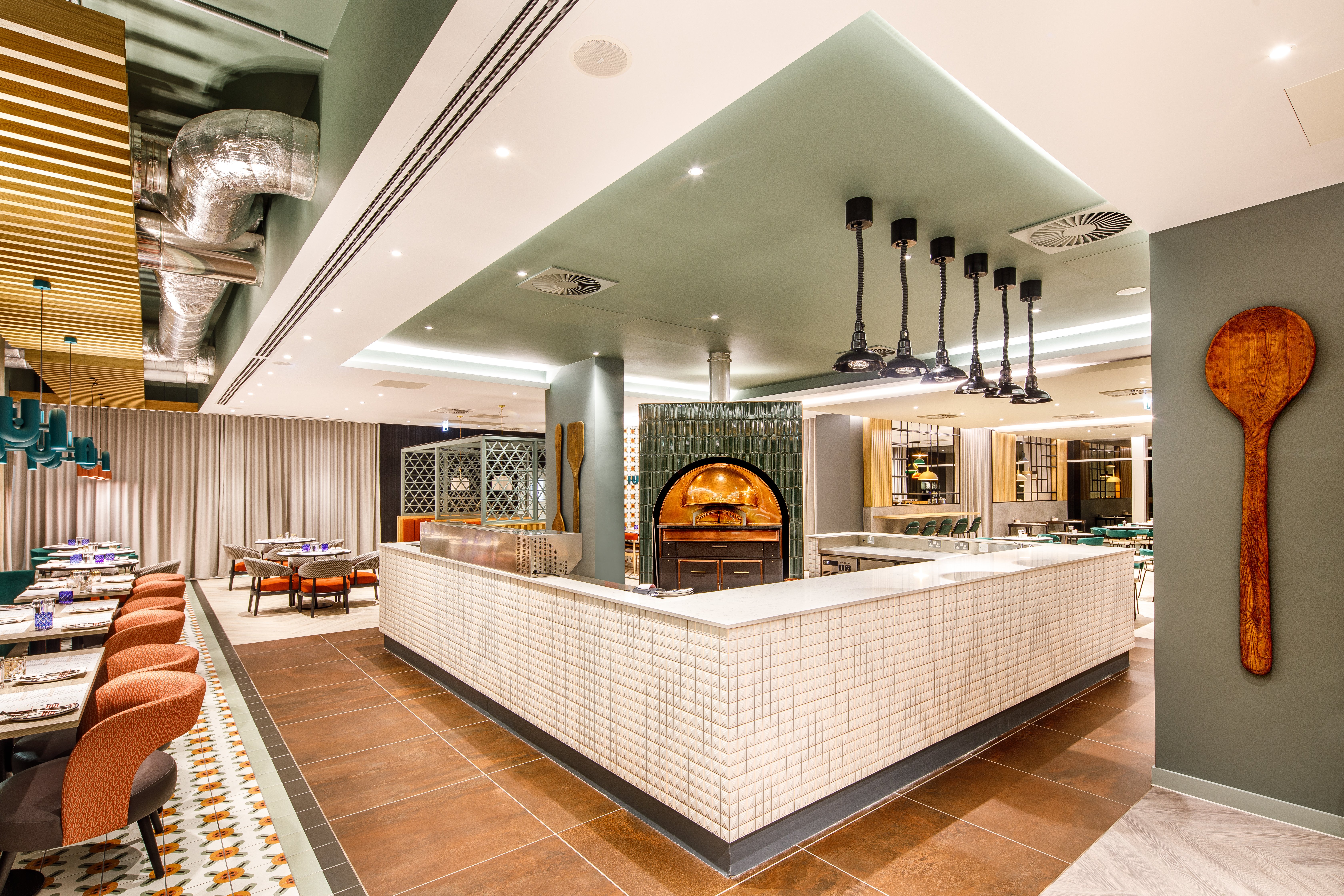 Holiday Inn Manchester Airport, an IHG Hotel 9/63