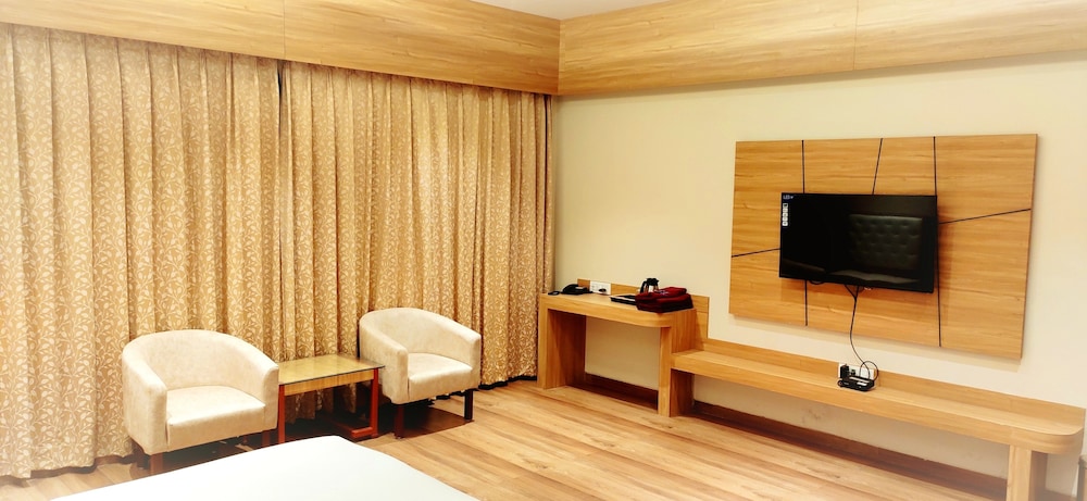 Hotel 9 Coin 32/48