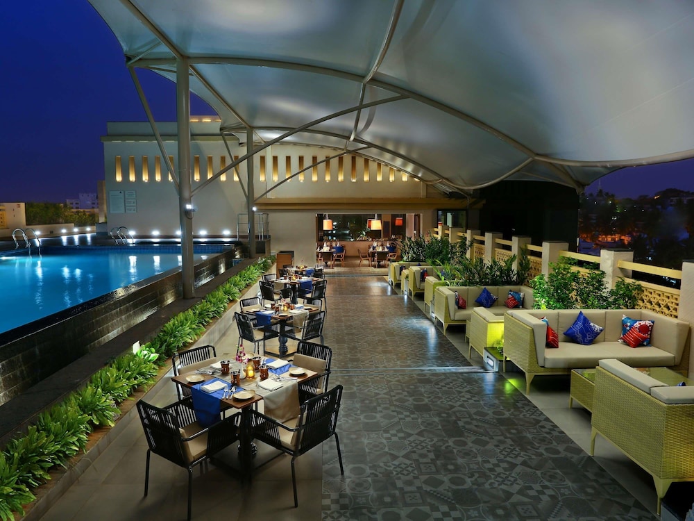 Grand Mercure Mysore 64/70