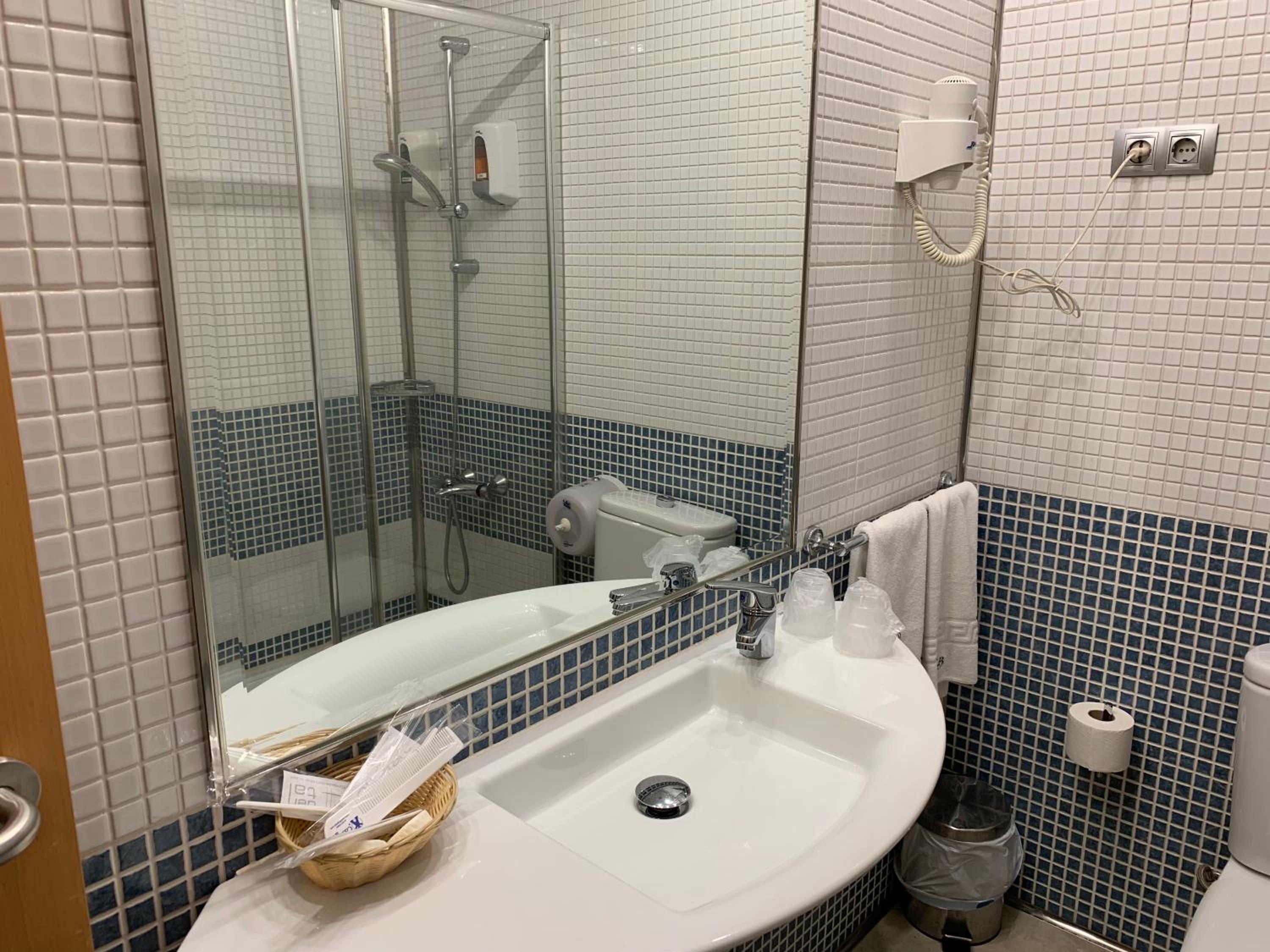 Hotel Castillo El Burgo 28/31
