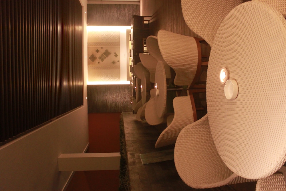 Fox Hotel Pekanbaru 32/50