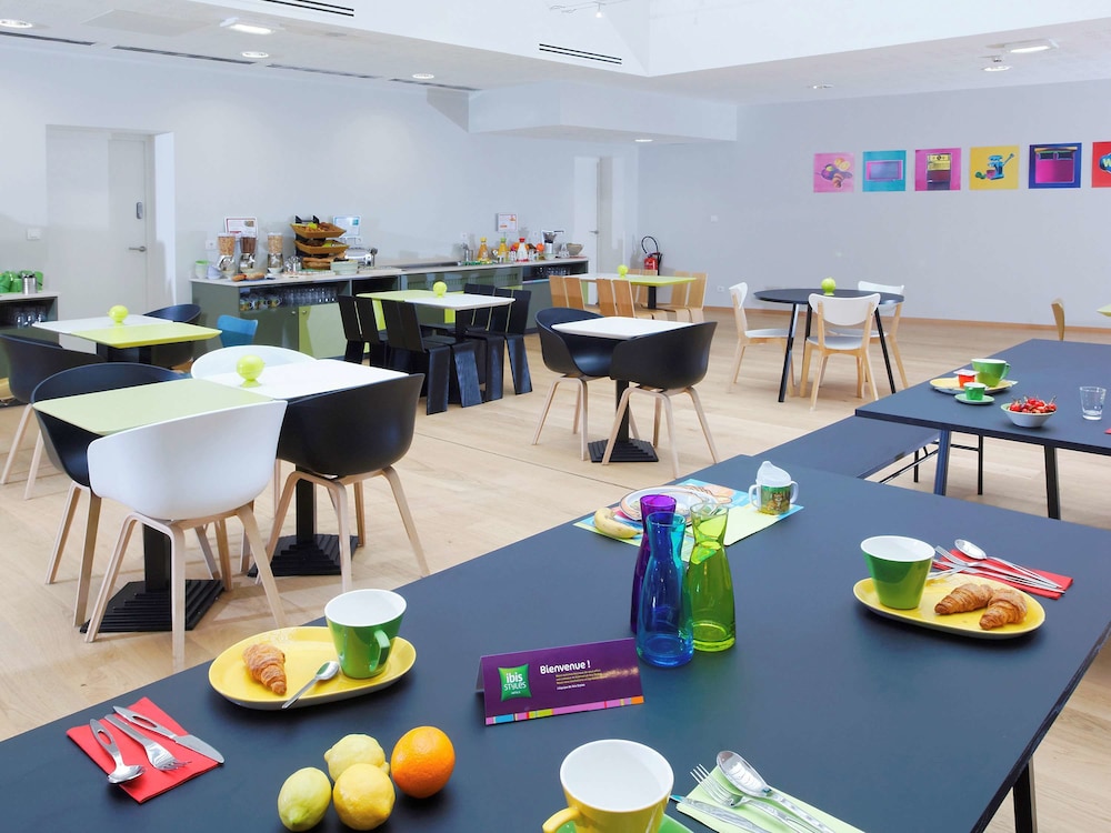 ibis Styles Calais Centre 36/48