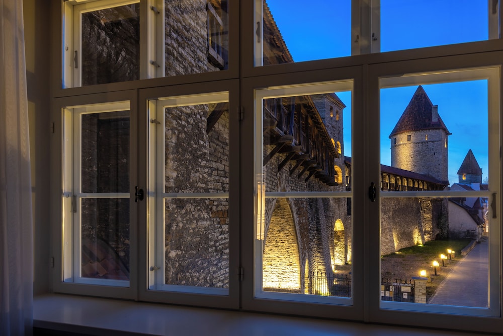 Nunne Boutique Hotel 42/56