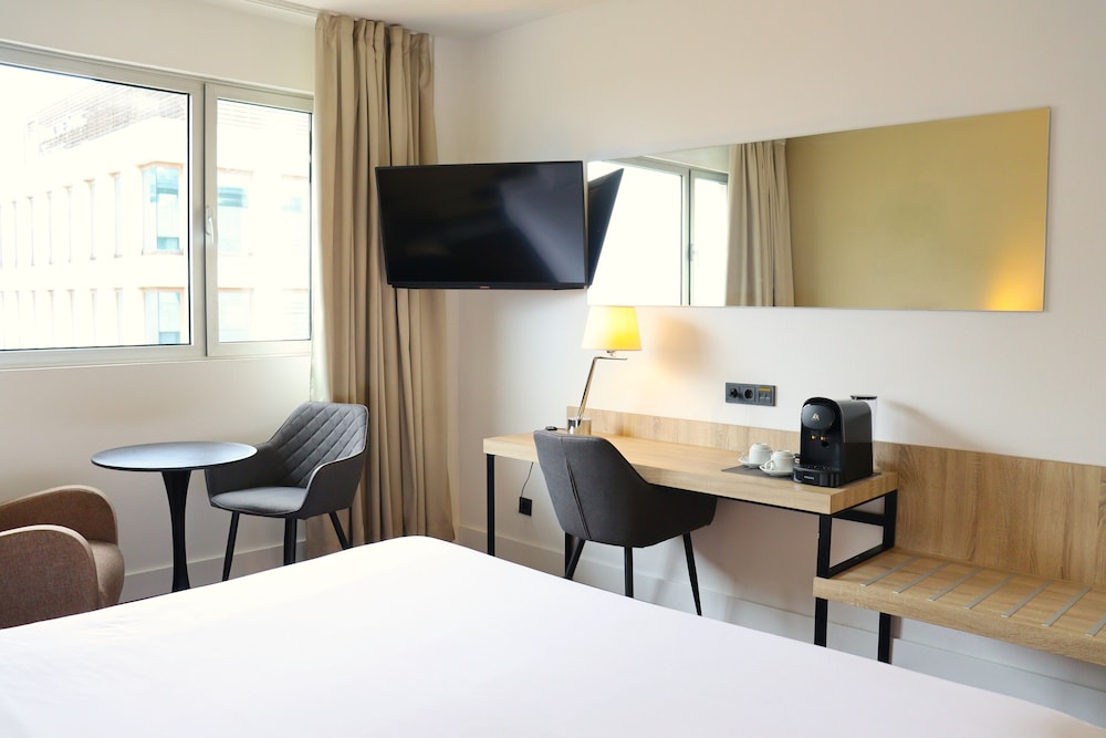 Eurohotel Diagonal Port Hotel 64/72