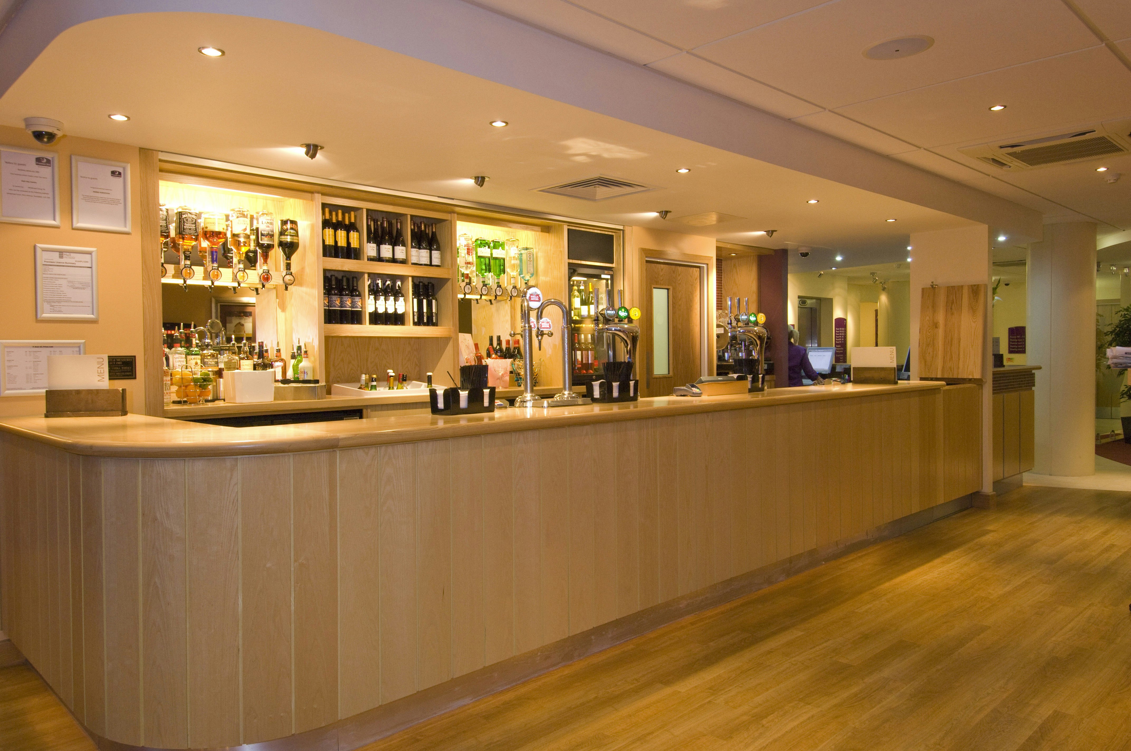 Premier Inn Hull City Centre 9/57