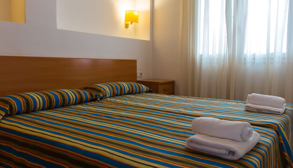 Apartments Comte D Empuries 10/50