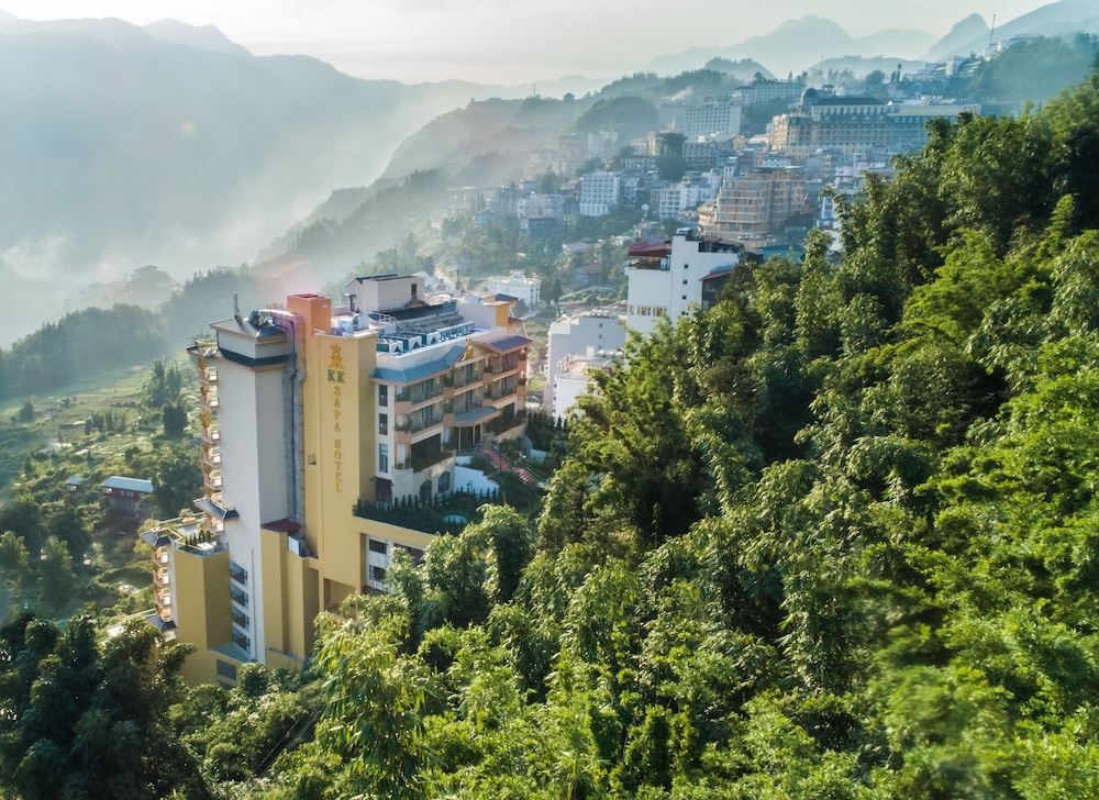 KK Sapa Hotel 69/70