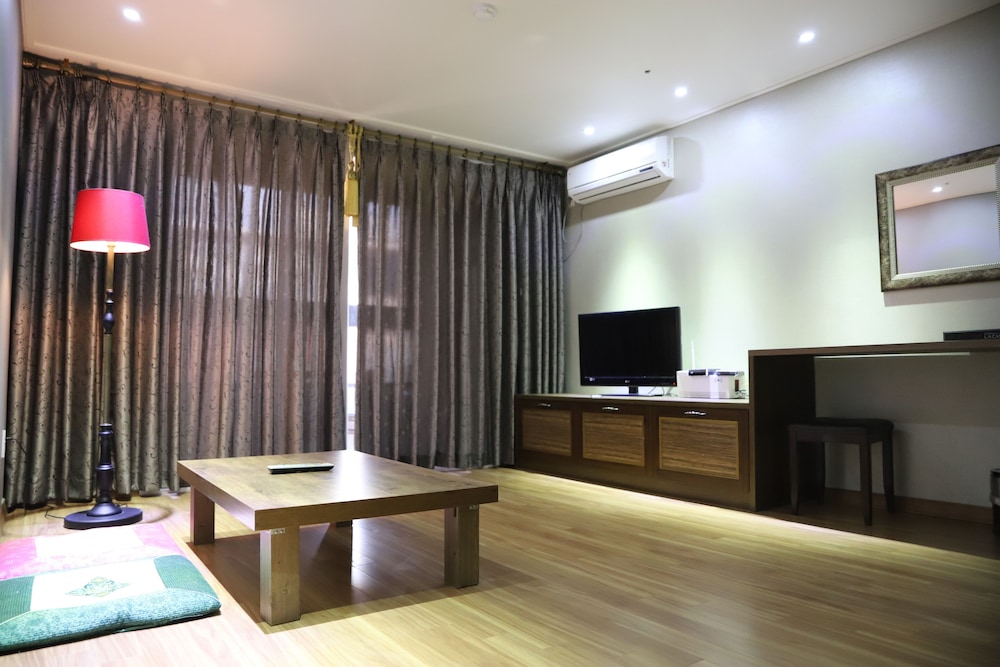 La Mia Residence Hotel 5/37
