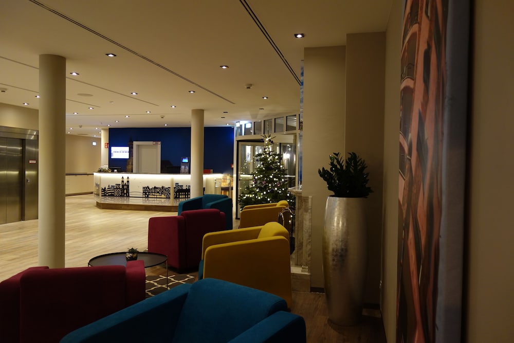 Mercure Hotel Plaza Magdeburg 39/56