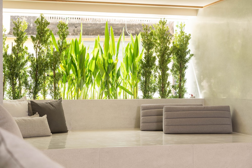 YANH Ratchawat hotel 32/50