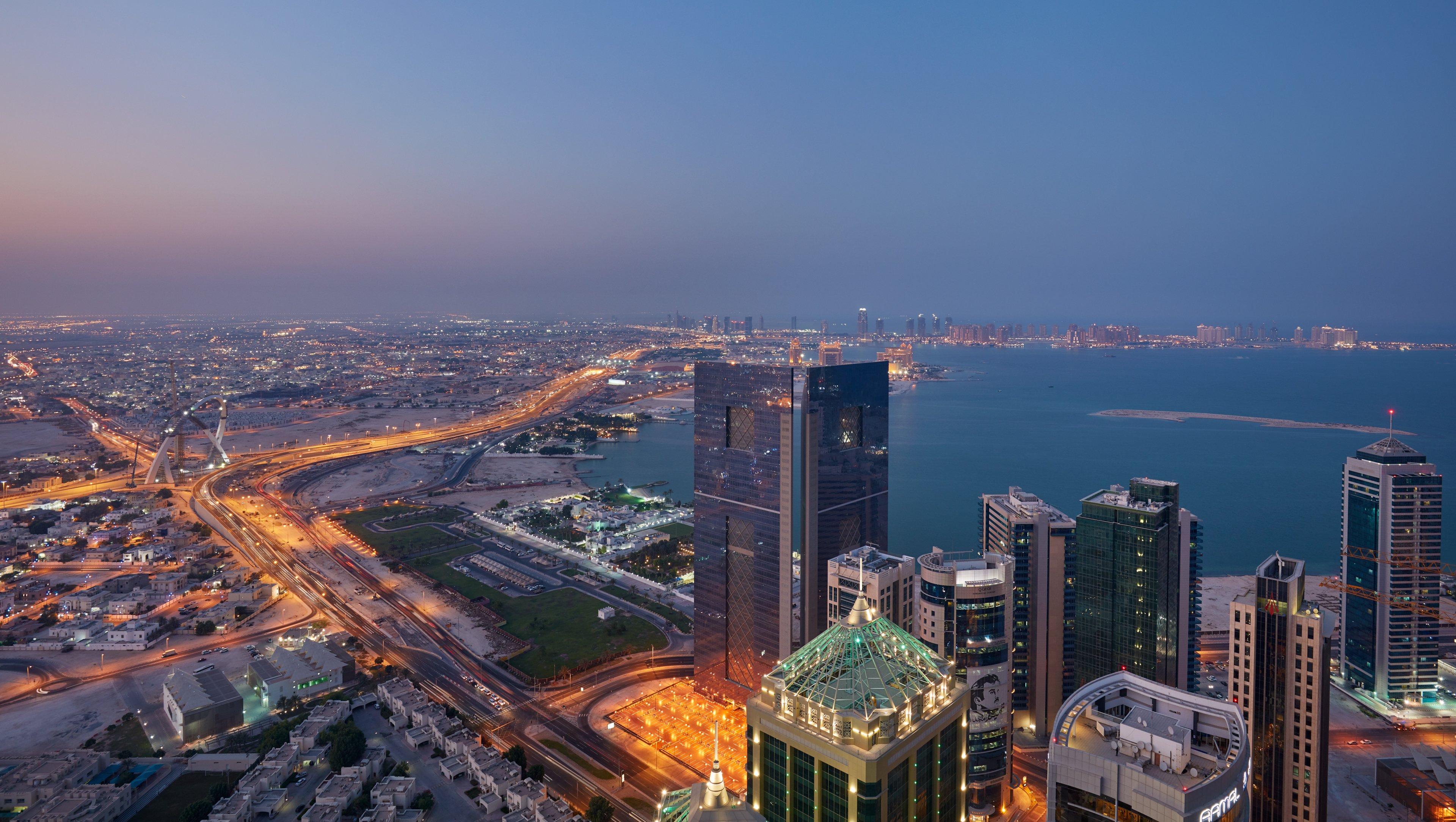 INTERCONTINENTAL DOHA THE CITY 48/50
