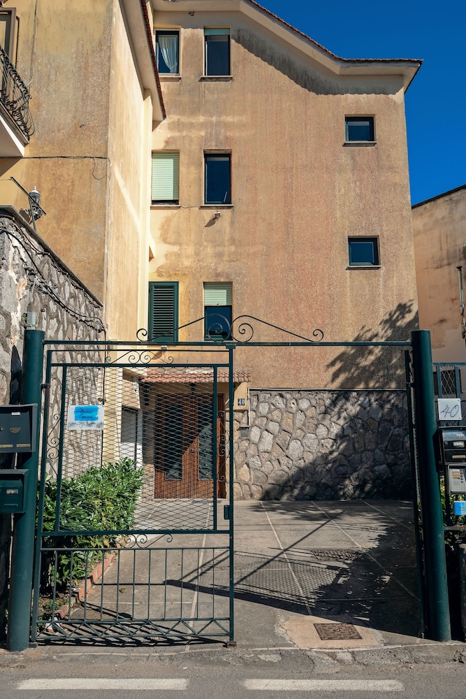 Maison Cipriani 4/50