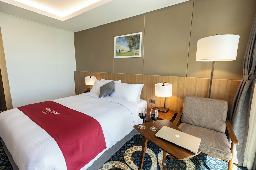 Ramada Plaza by Wyndham Dolsan Yeosu 64/64