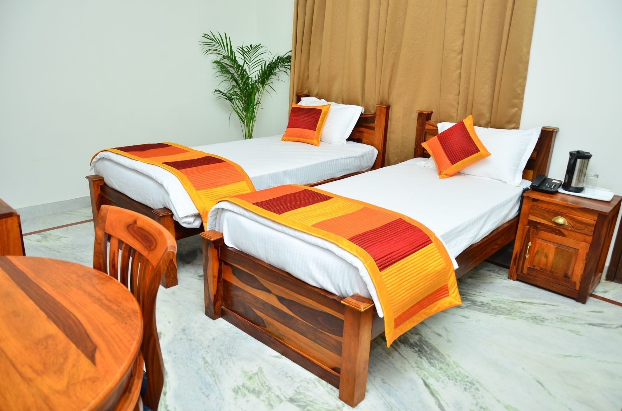 Deluxe, Double Bed, Hotel M Villa 2/6