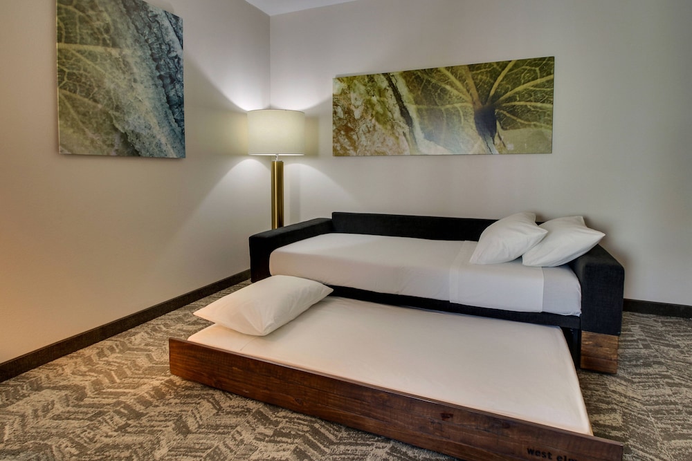SpringHill Suites by Marriott Gulfport I-10 11/33