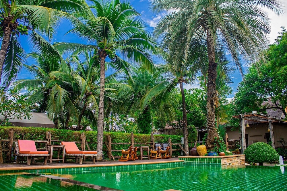 Baan Baitan Resort 7/64