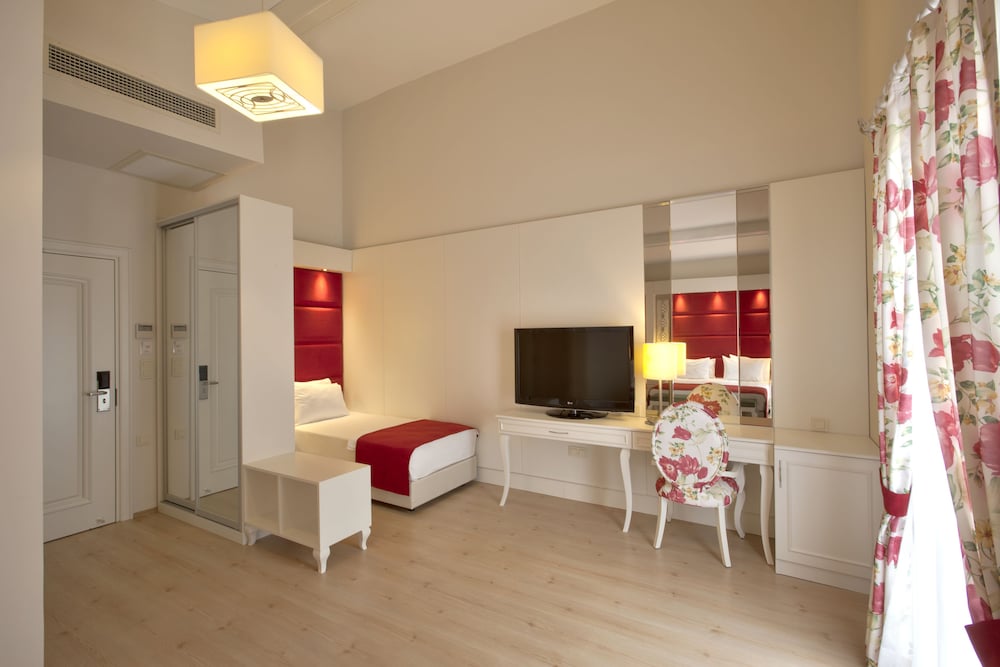 Baga Hotel 48/72