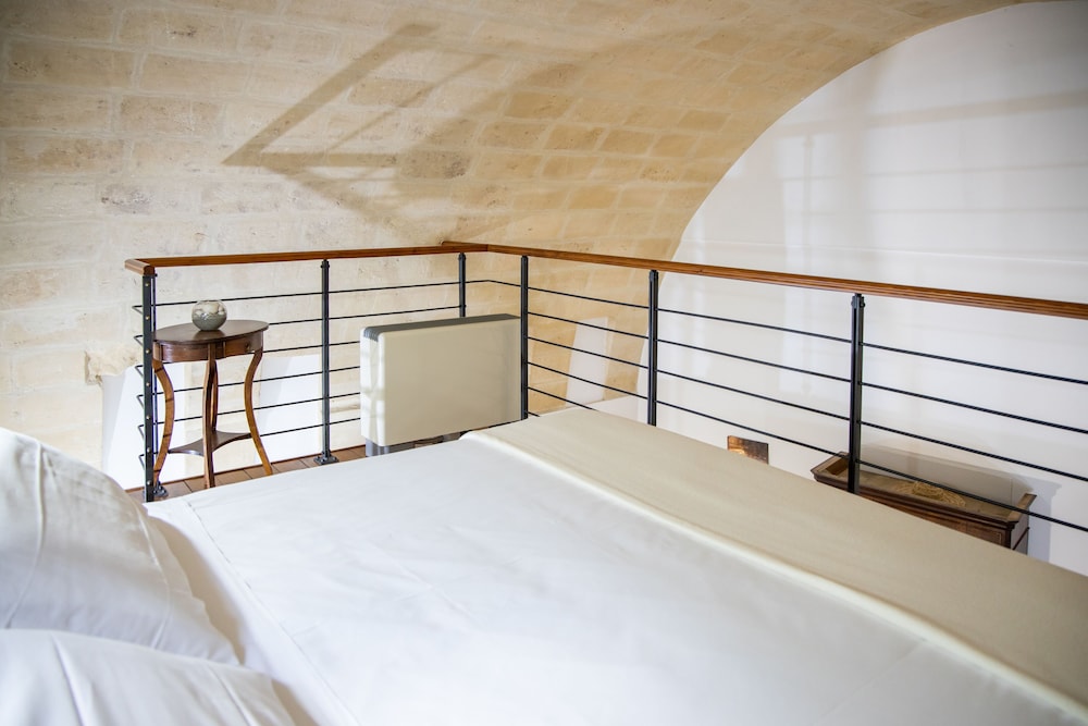 Hotel Residence San Giorgio Matera 24/68