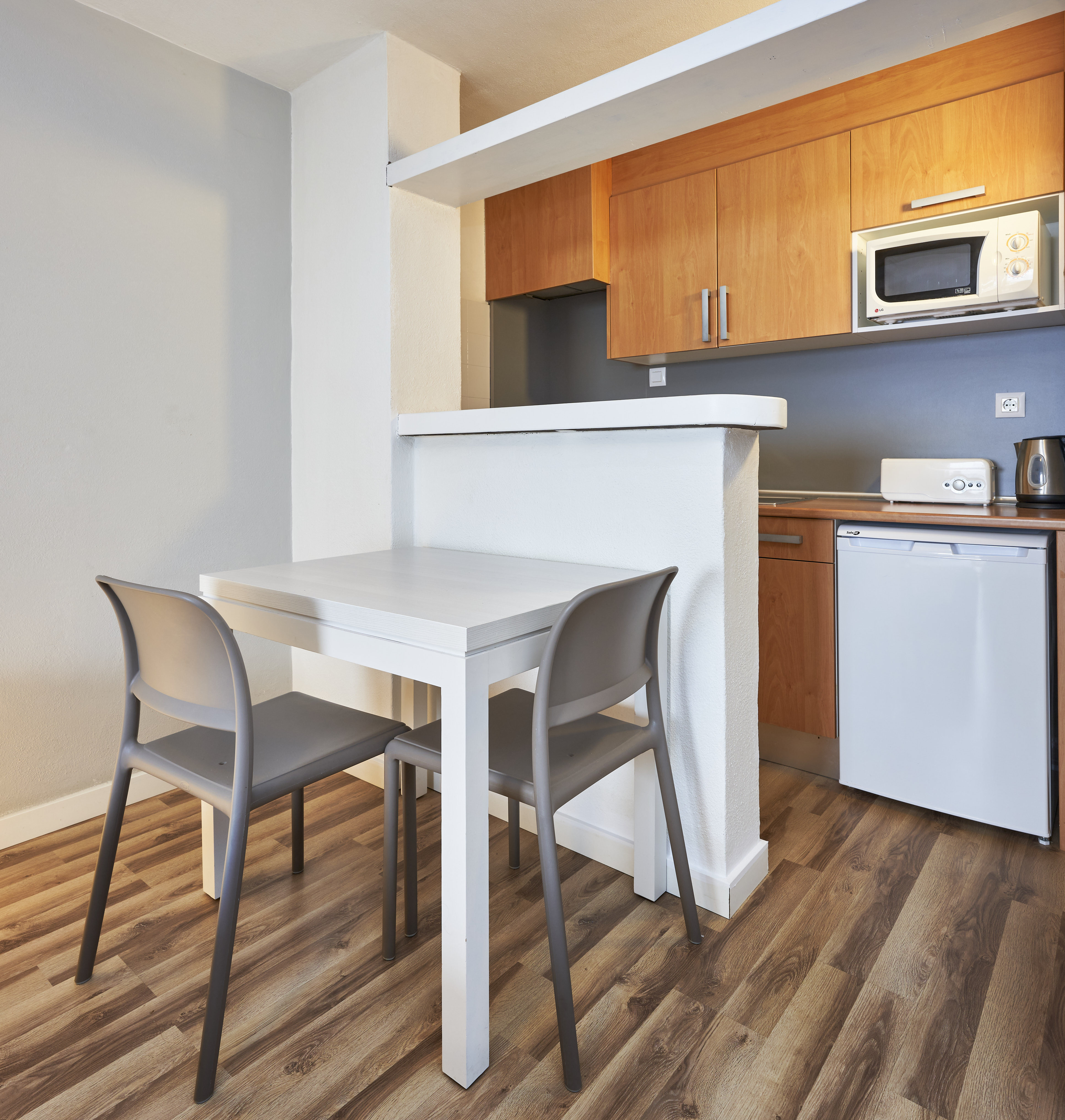Marina Apartamentos 14/24