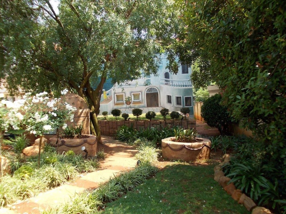 Homestay Travel Guest House 50/55