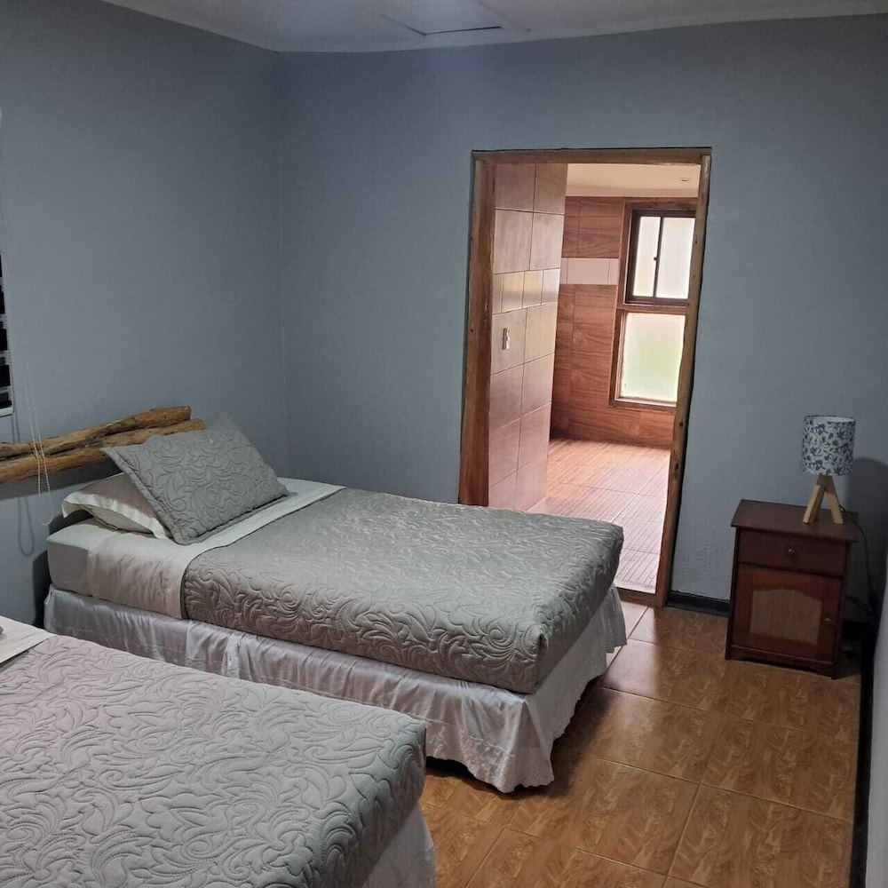 Hotel Uka Mana 14/50