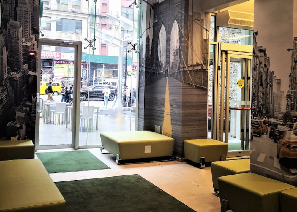 Holiday Inn New York City - Times Square 34/56