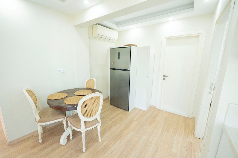 Cayir Cimen Tatil Evleri 27/65