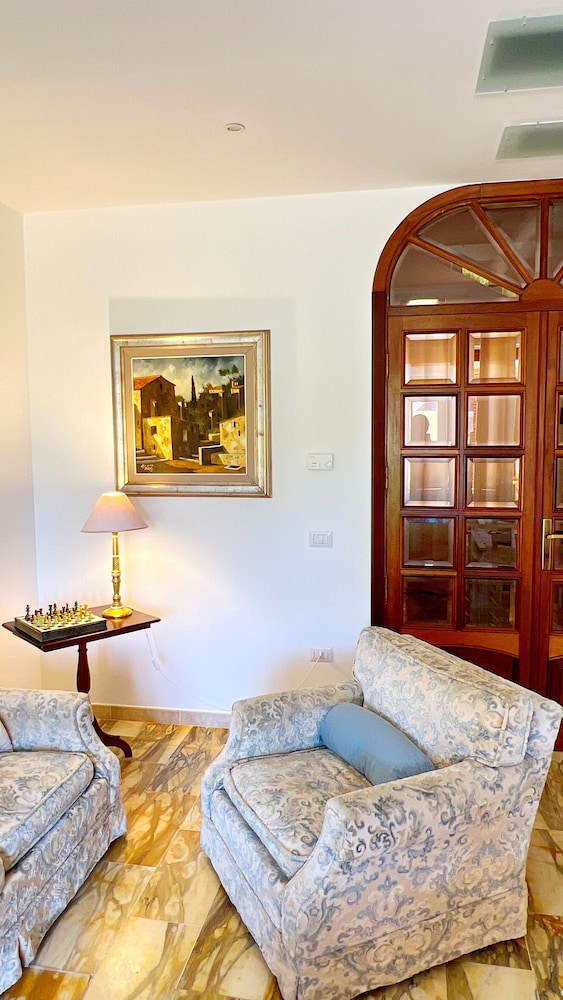 Villa Iole B&B 35/50