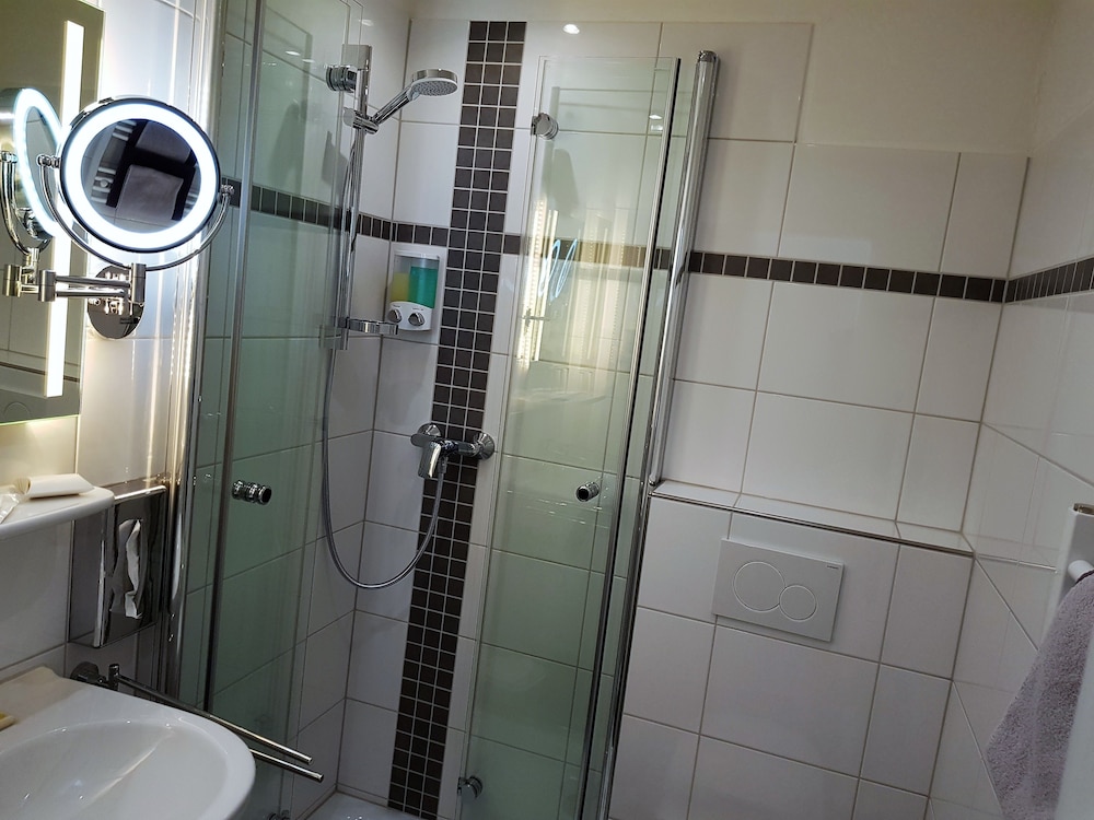 Hotel Zum Anker 50/50