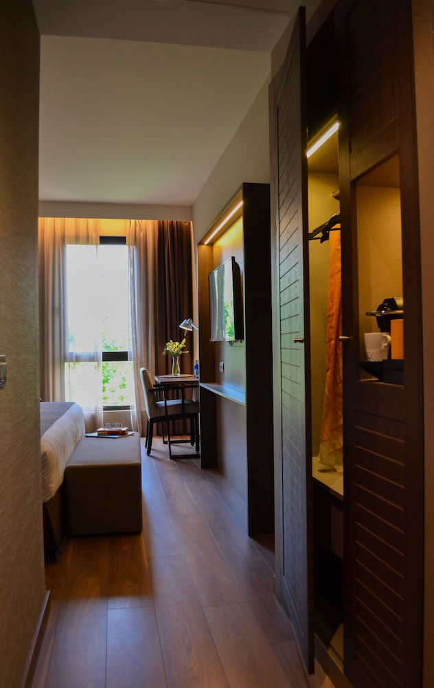 Hotel America Barcelona 42/82