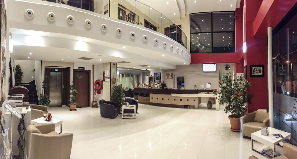 CLEAN HOTEL 9/62