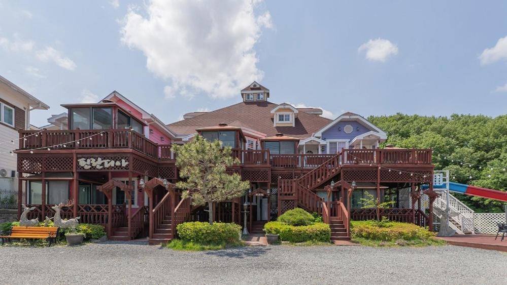 Gyeongju Finlandia Pension 2/31